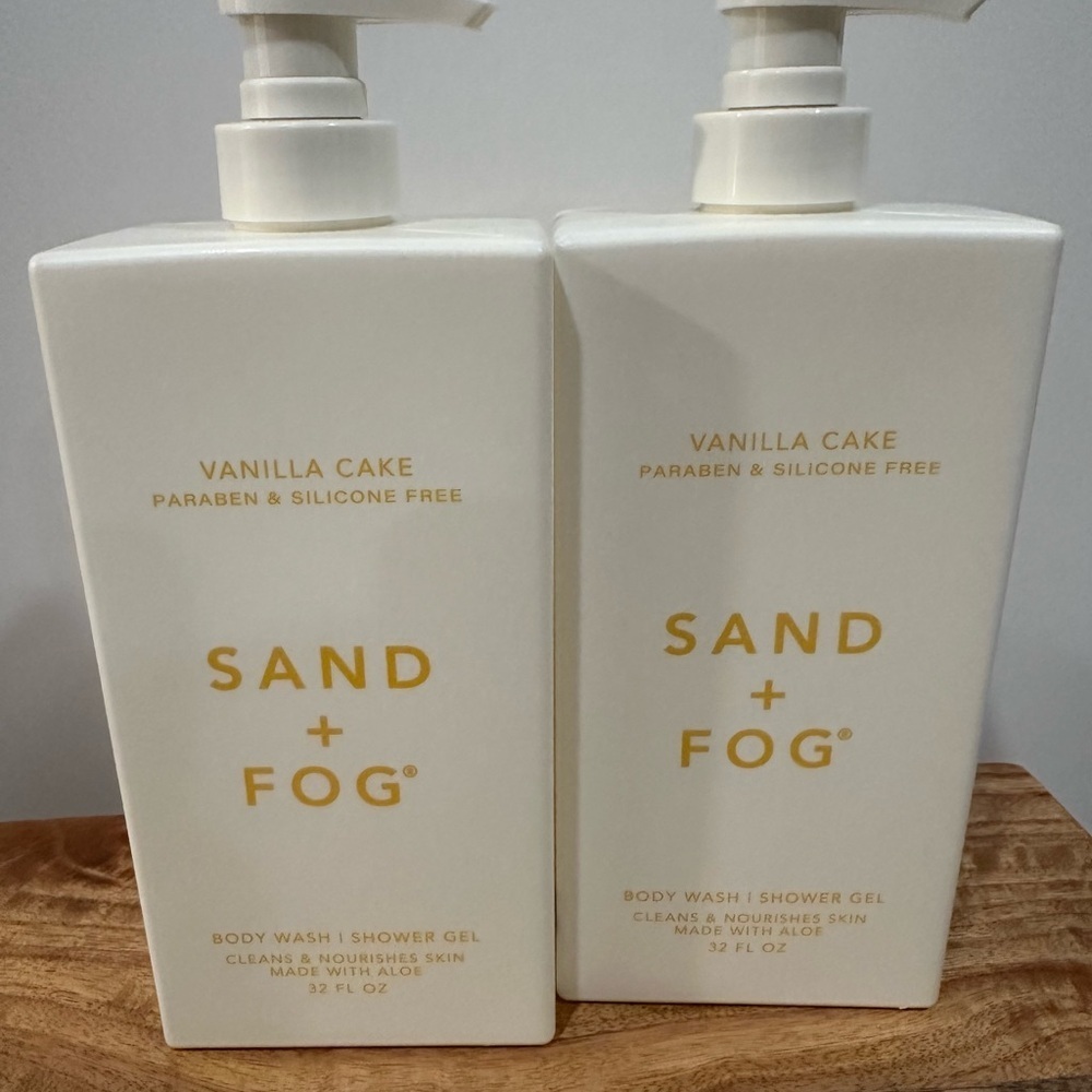 2 Sand + Fog Vanilla Cake Body Wash 32 fl oz New